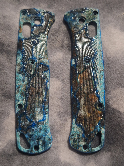 Hound Designs ☣️ Atomic Glow Shipwreck ☣️ After Market Benchmade Bugout 535 Brass Scales!