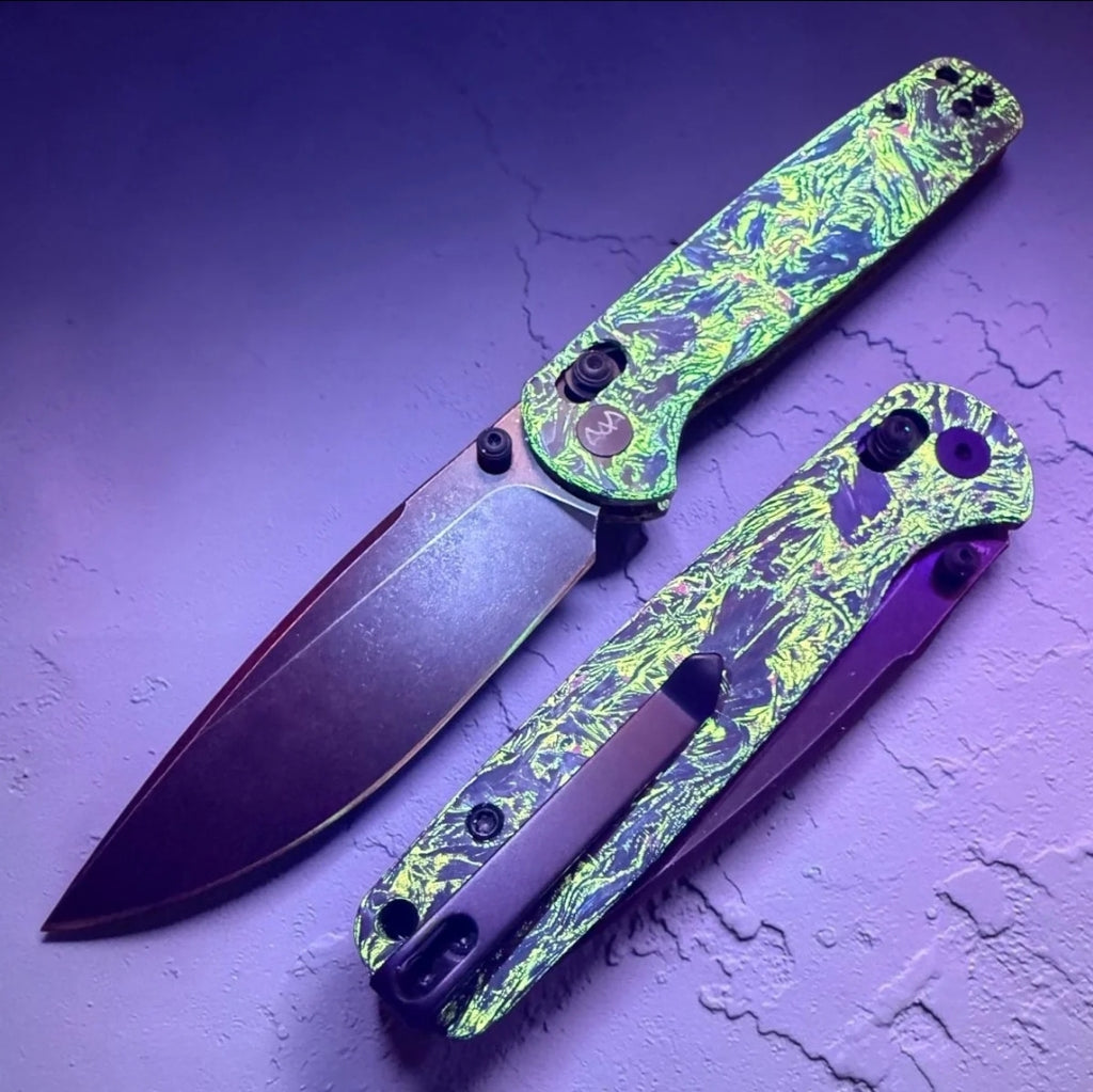 Wixco Drax II Red Luminous Carbon Fiber Blade City Exclusive