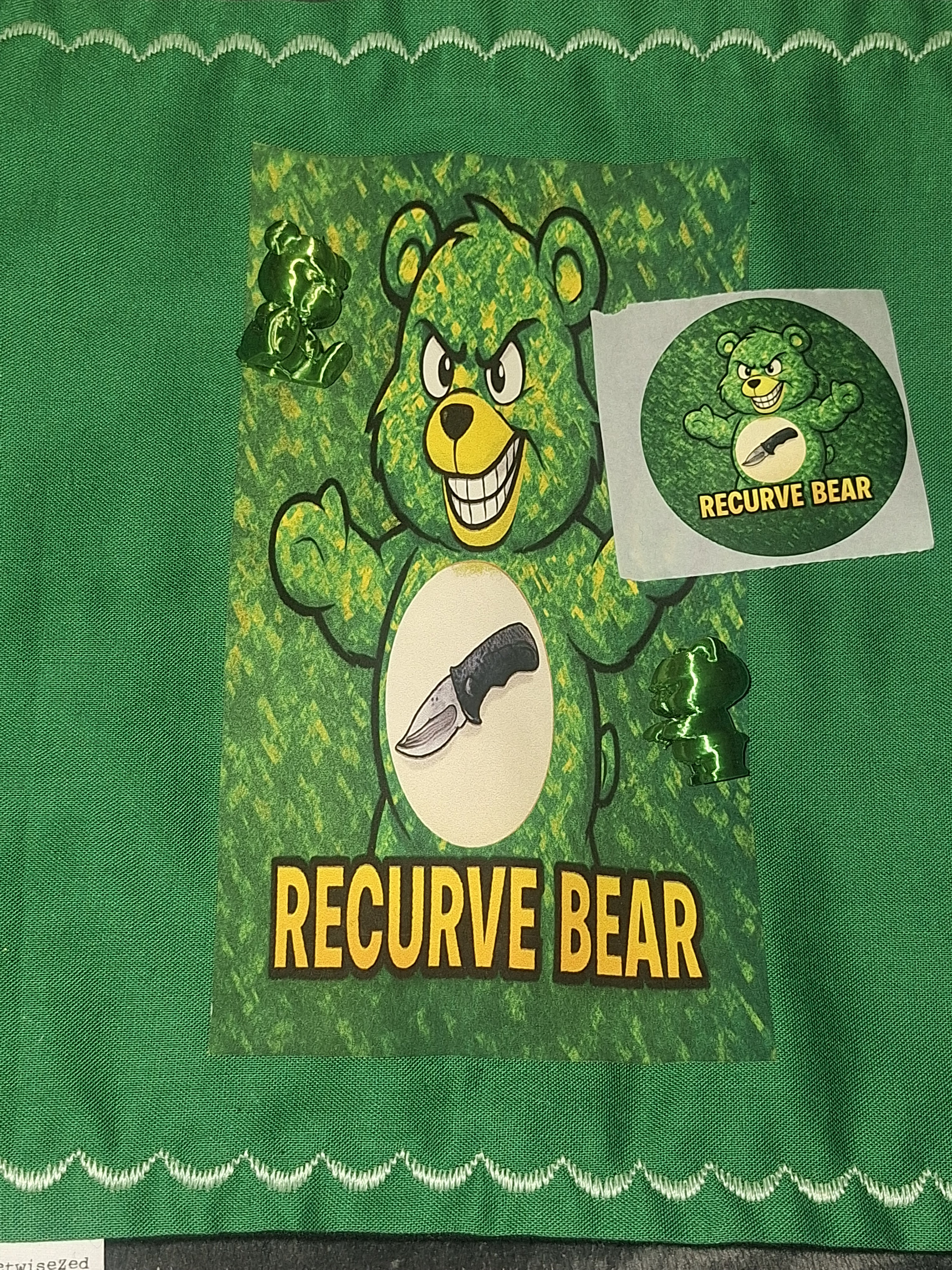 Hound Designs "Blade Bear" Glow Border EDC Hank with UV Beads