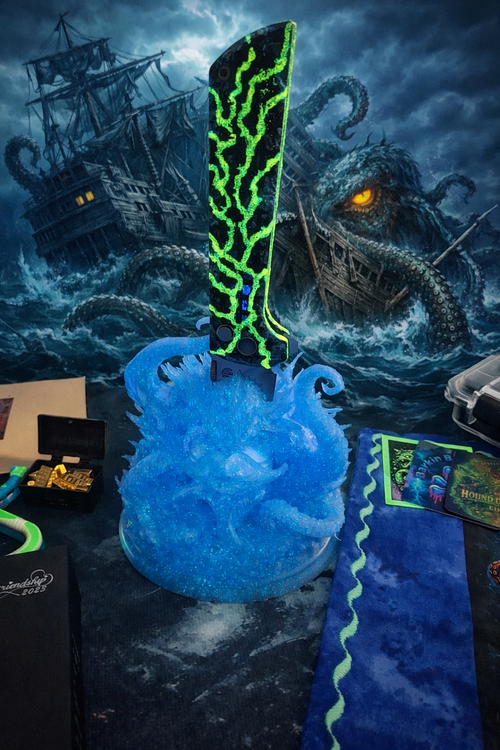 *Special* North Mountain Blade- First Production Run Atomic Glow Shipwreck Collectors box!