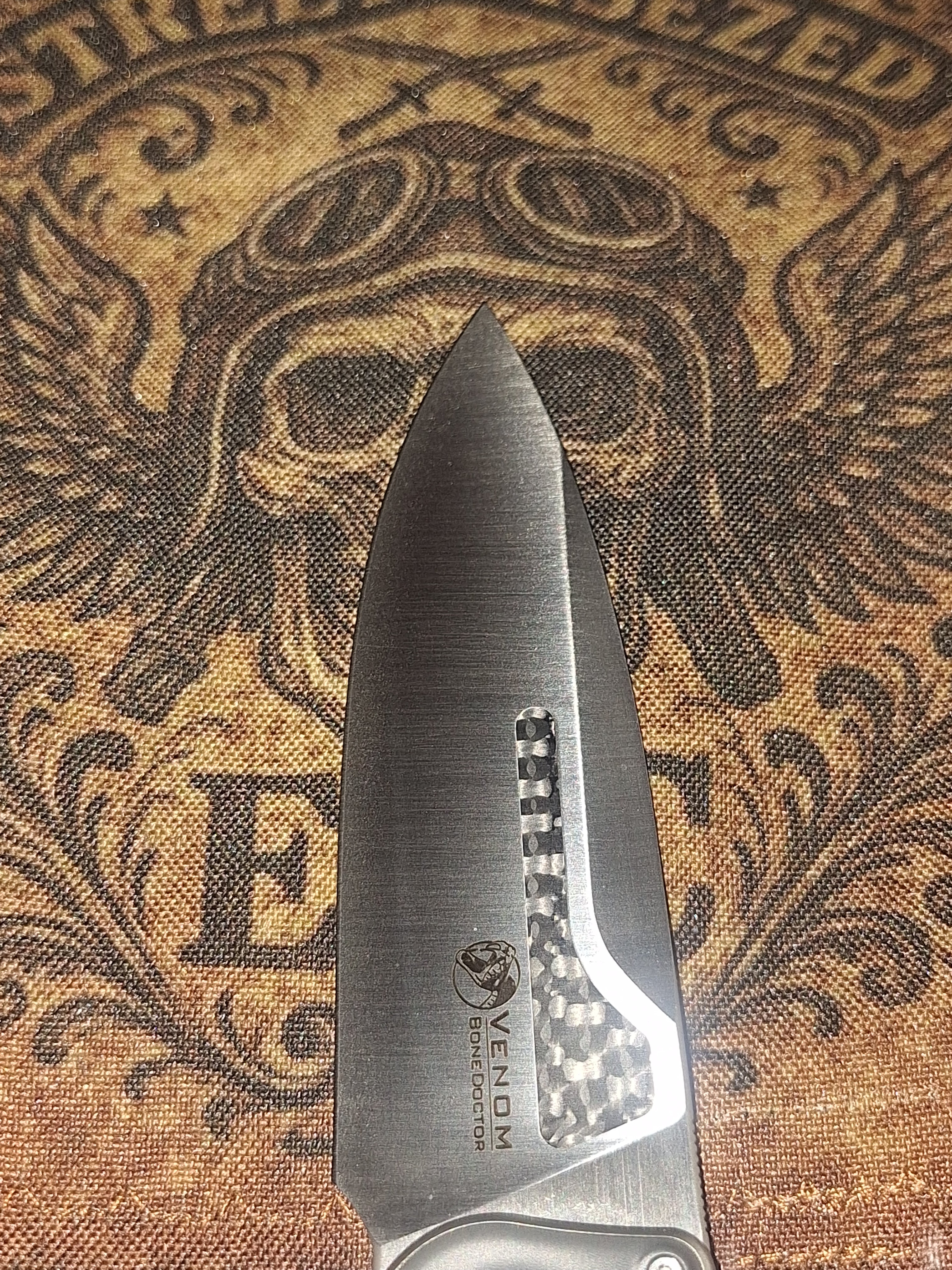 Venom Knives Bone Doctor