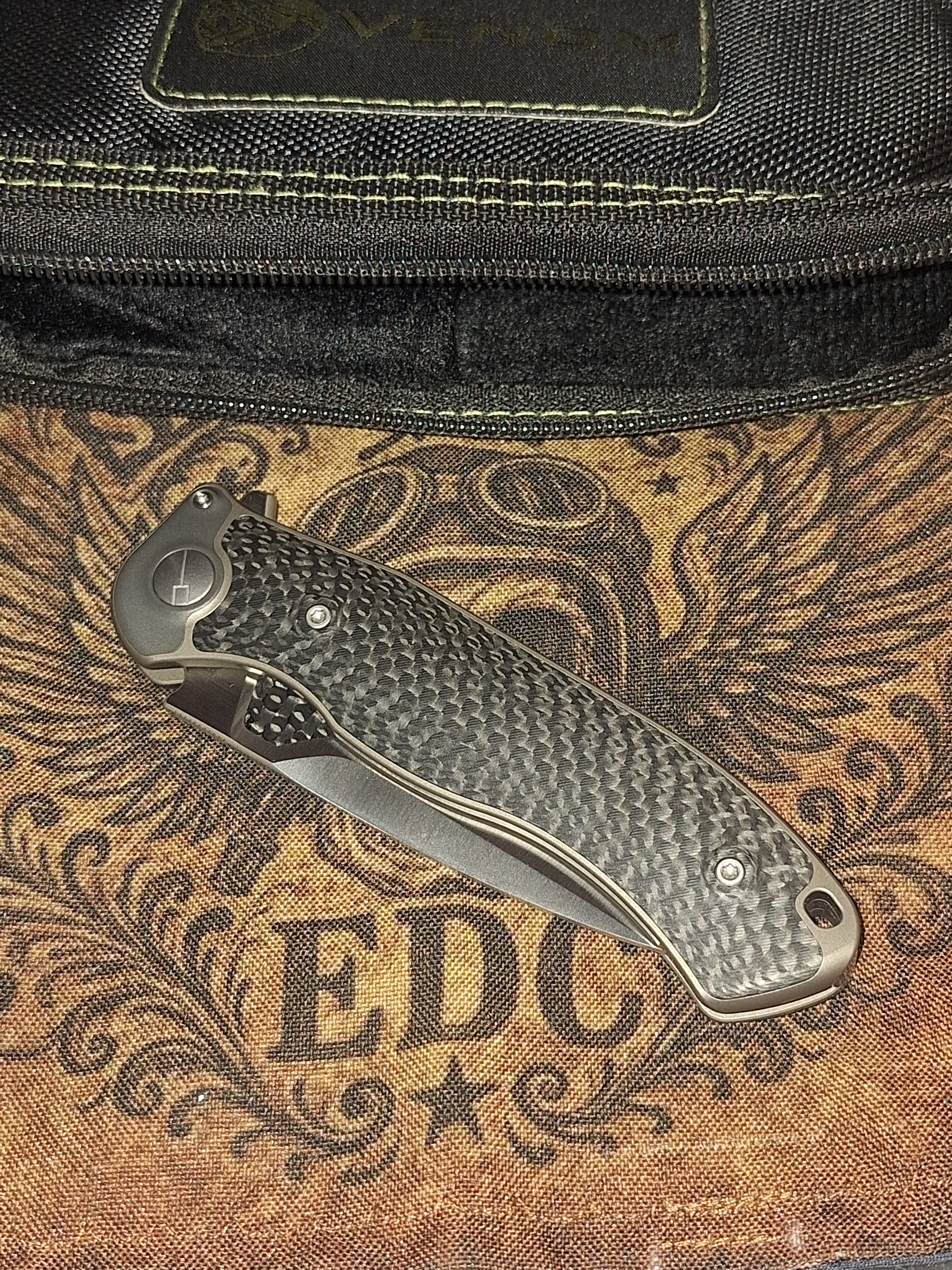 Venom Knives Bone Doctor