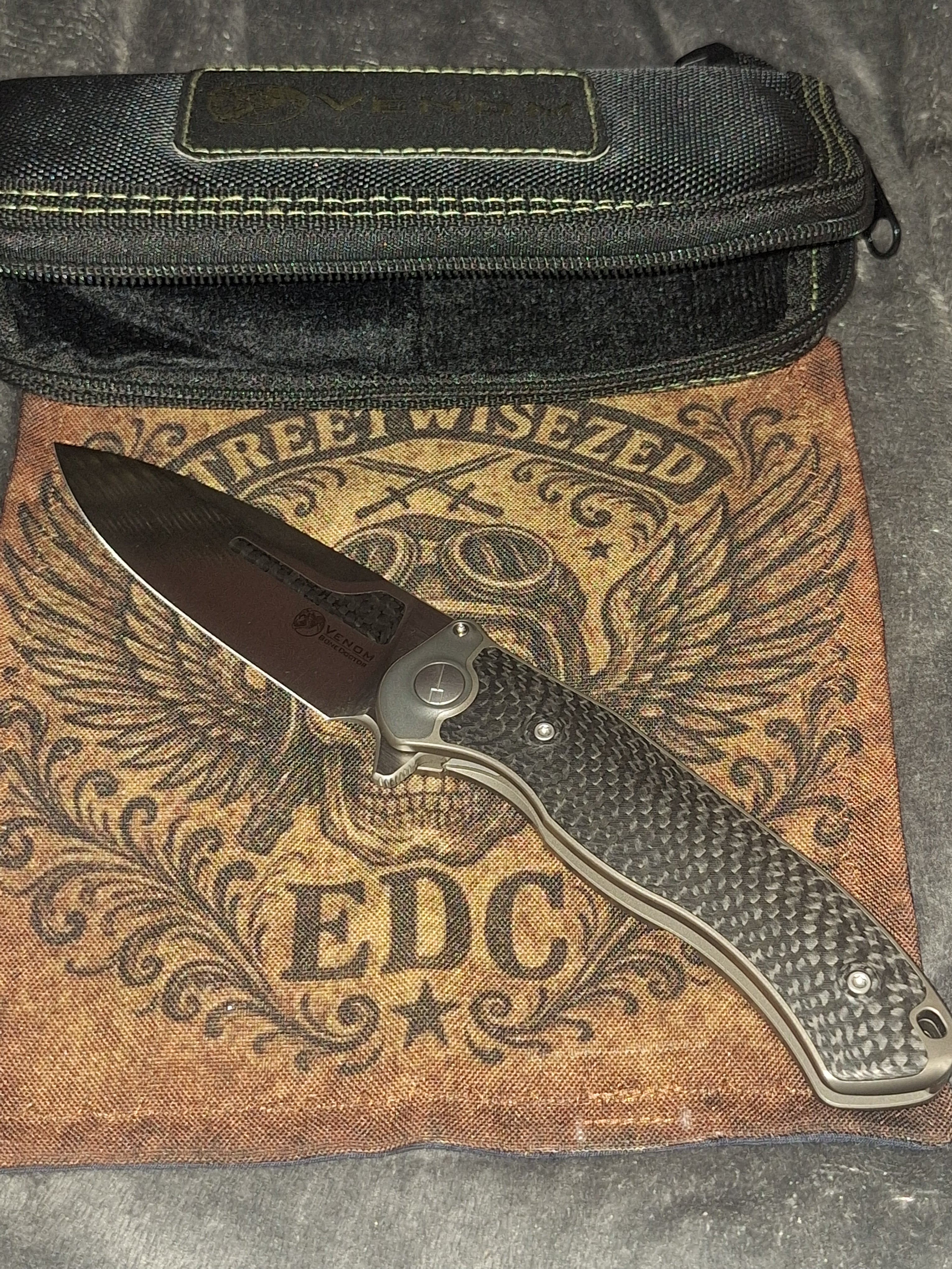 Venom Knives Bone Doctor