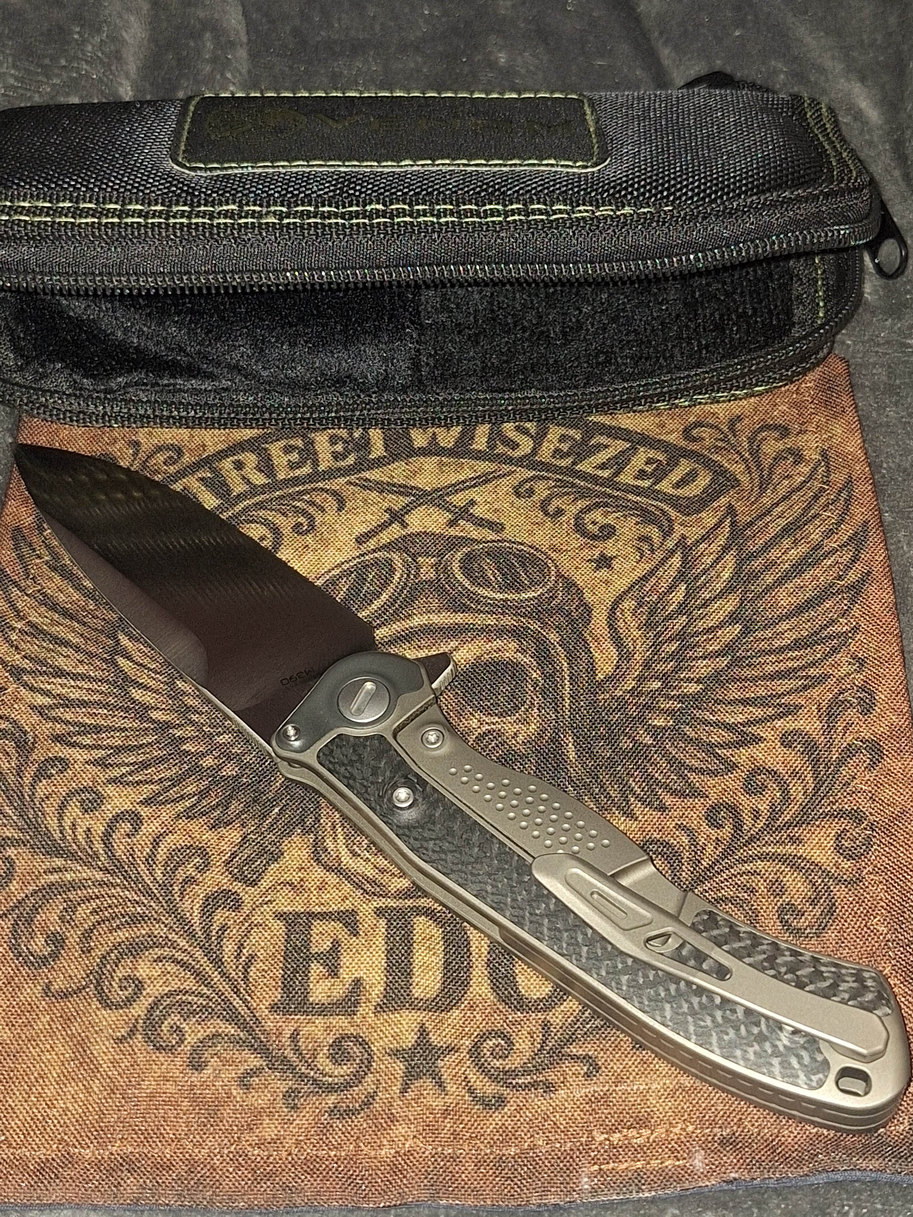 Venom Knives Bone Doctor